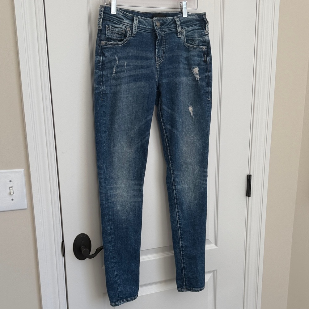 Silver girlfriend women’s Distressed Blue Jeans